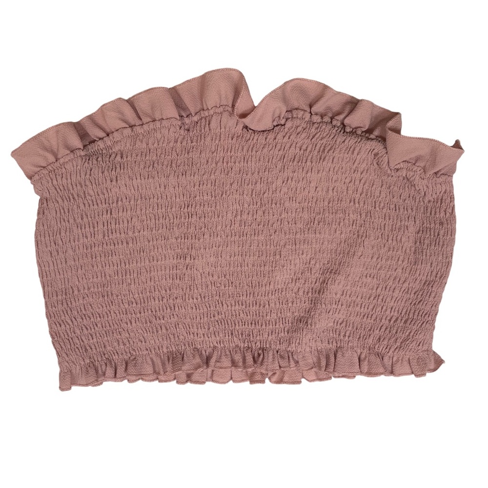 Ruffled tube top and shorts